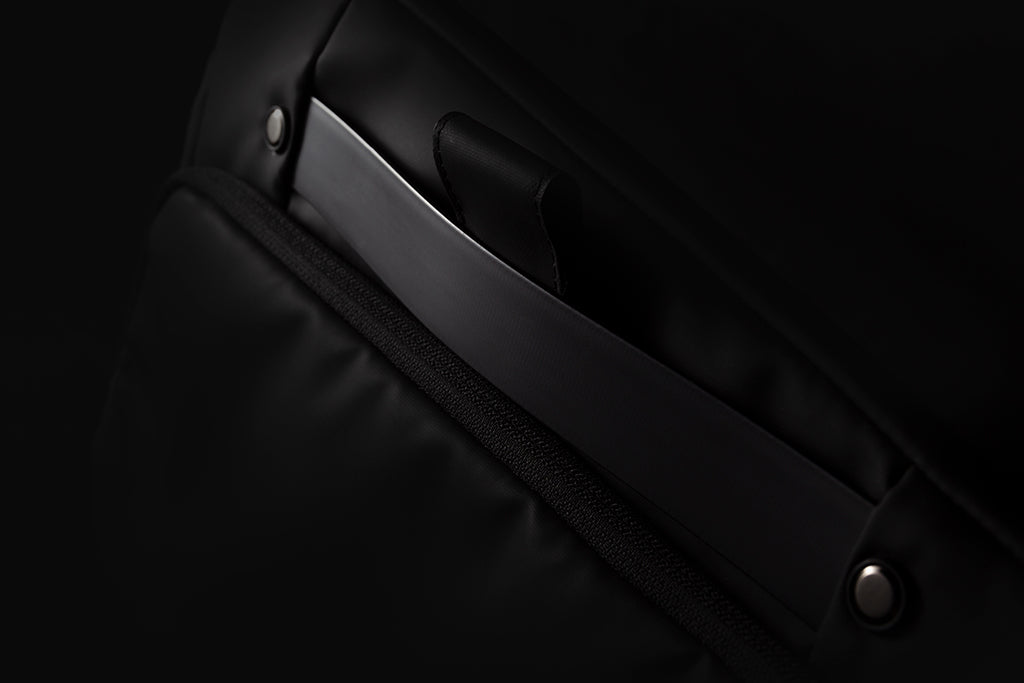 R1 NIID ショルダーバッグ ブラック